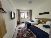 Gaobei Homestay (Simao Old Street)