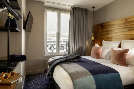 Hôtel Maxim Folies Отели рядом с достопримечательностью «Музей Гревен»