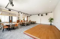 Guanshan Jinglian Resort Hotel Hotels in Jinchuan
