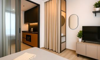 The Edge Central Salt & Silk Pattaya by Smile