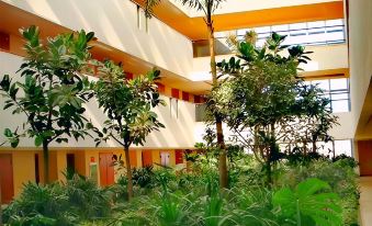 Airport Hotel