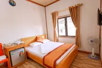 Cát Bà Mountain View Các khách sạn gần Bãi tắm Tùng Thu, Tung thu beach
