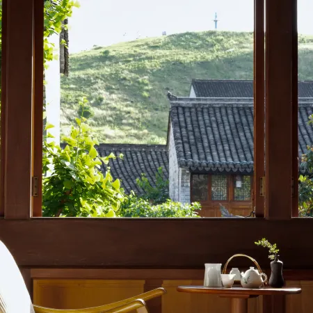 SIHAI HOUSE