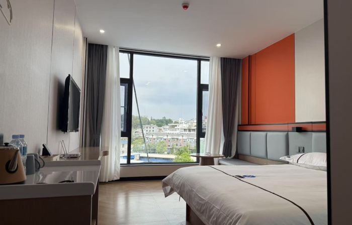 Binchuan Yunman Hotel