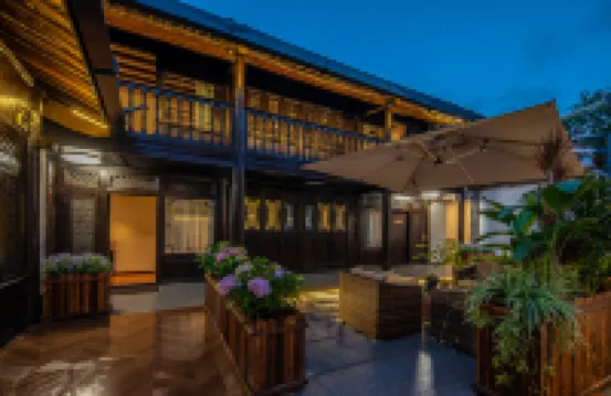 Yuanzhongyuan · Xiangshe Designer's Serene Garden Luxury Accommodation