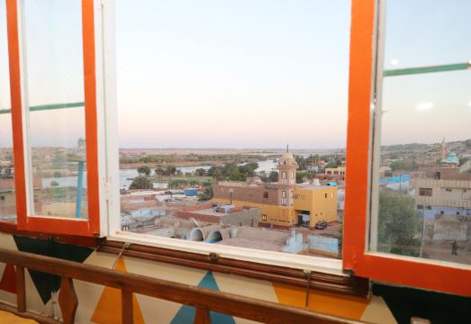 에카돌리 누비안 하우스