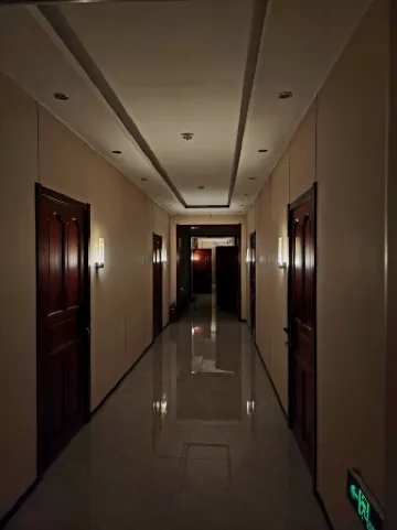 Raohe Shuangquanju Hotel