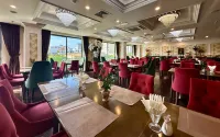 Century Hotel Da Nang Отели в г. Дананг