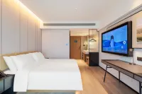 Shihezi Pedestrian Street Xihuan Road Atour Hotel Hotel di Shihezi