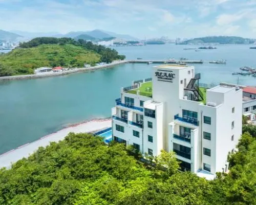 Blanc Hotel & Resort Hotels near Jinnamgwan