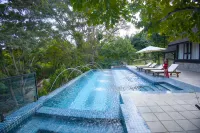 Kirirom Hillside Resort - Kolam Renang