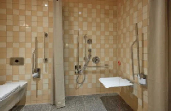 七月倫敦維多利亞