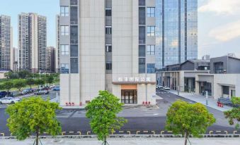 Yufeng International Apartment (Doumen Branch)