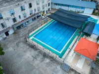 Gelingeli Hotel (Wanhua Building Branch, Cross Street Downtown, Yulin) - Pools
