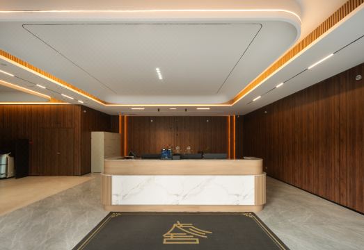 Sanya Bushbushli Resort