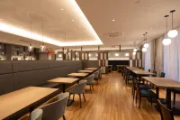 HOTEL R9 Premium Kawamataekimae Hotel a Tatebayashi