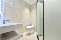 Huangguoshu Jimeng Homestay (Great Waterfall Ticket Center)