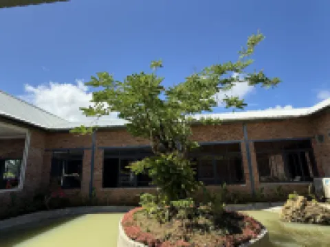 Flower Field Resort PEKAH SDN BHD周辺のホテル