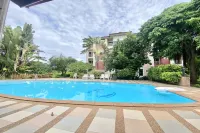 New Place Resort - piscina