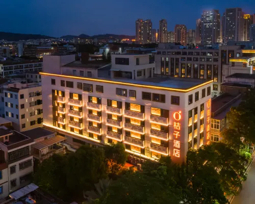 Orange Hotel (Quanzhou Xijie Jiuyi Street Branch) 칭징 모스크(청정사) 주변 호텔