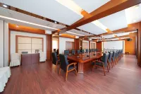 Baiheng Jinyi Hotel (Fushan Yingbin Street)