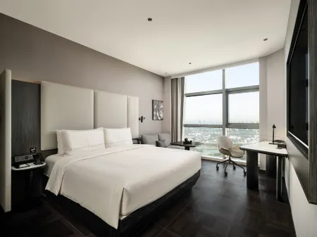 Atour Hotel, Zhongrun Center, Wuzhong, Suzhou Отели рядом с достопримечательностью «Nanjing University of Aeronautics and Astronautics Sufang Branch»