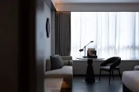 Howard Johnson Garden Hotel Zhoushan - 5-Star