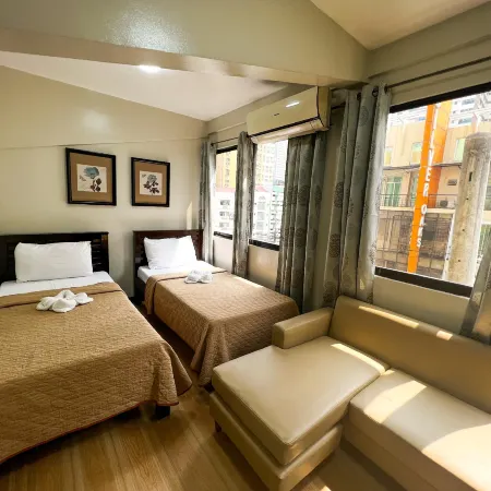 Stone House Hotel Manila