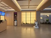 Totoro Spirit (Xinzheng Sias International College Store)