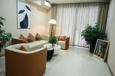 天東商務飯店 墊江中心廣場附近的飯店