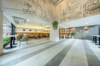 Ralph Poshtel Sukhumvit
