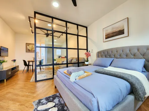 Bangi Tiara Imperial Air-Con  Studio