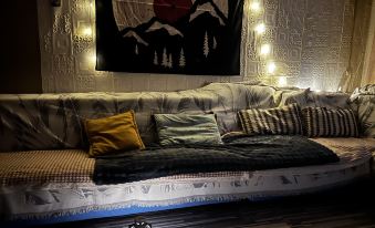 Ximo Hostel (Guiyang Fountain Pool Subway Station Taiping Road Internet-famous Street)