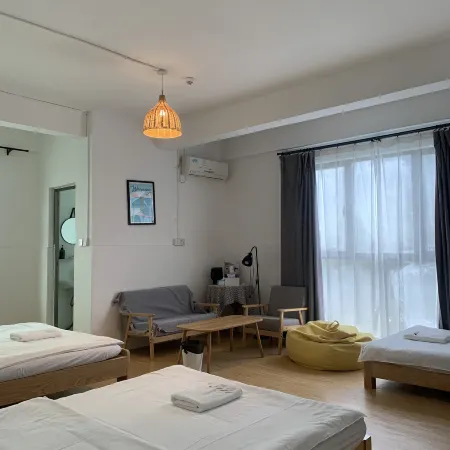 BAMBOO HOUSE Backpackers Inn Отели рядом с достопримечательностью «Кичонг Бич»
