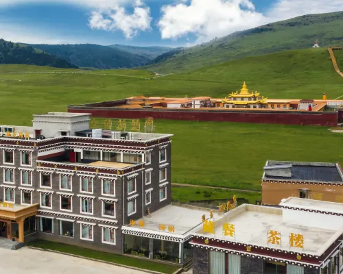 Kangding Tagong Prairie Mandala Hotel Hotels in Kangding