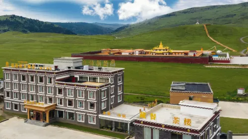 Kangding Tagong Prairie Mandala Hotel