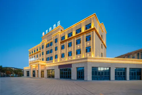 Jifeng Hotel (Jinghe Toto Branch)