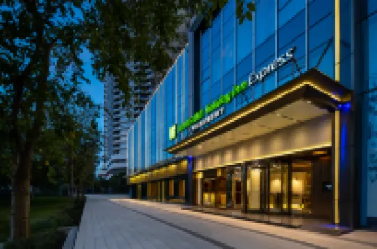 深圳體育中心智選假日酒店 深圳酒店