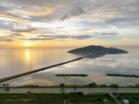 Manhua Island Lake View Homestay