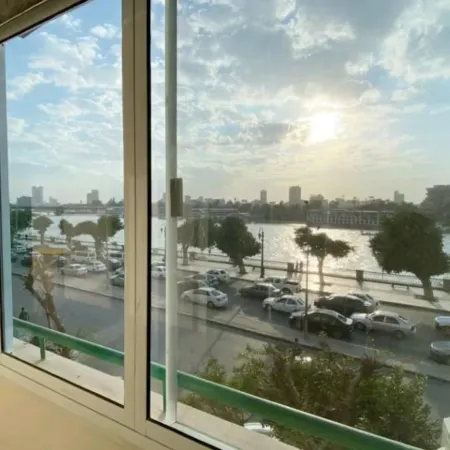 Brassbell l Downtown l Maspero Отели рядом с достопримечательностью «Улица Аль-Муиз»