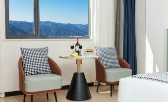 EZZI HOTEL (Wanda Plaza Branch, Ningde High speed Railway Station)