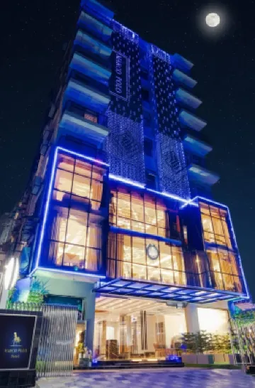 Marco Polo Dhaka Hotels near Uttara