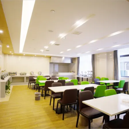 Chuang Esports Lite Homestay