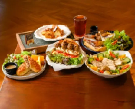 25 Inn Kenting Henchun