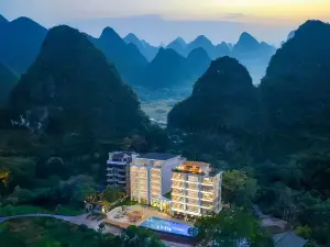 Miao Zai Shan Ye resort hotel (Yangshuo Yulong River Qian Gu Qing Branch)