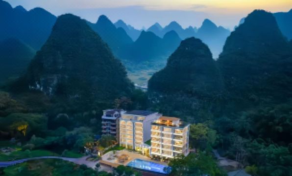 Miao Zai Shan Ye resort hotel (Yangshuo Yulong River Qian Gu Qing Branch)