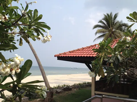 รูปภาพของคลีนเวฟ รีสอร์ท ชุมพร