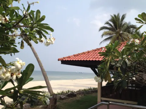 Cleanwave Resort Chumphon
