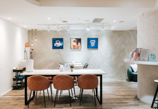 Happiness meworld 객실