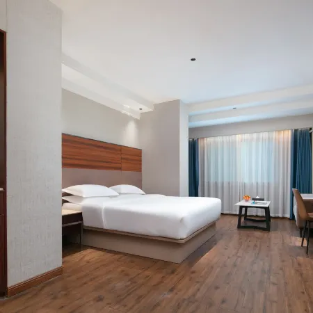 Zhonghuan International Hotel